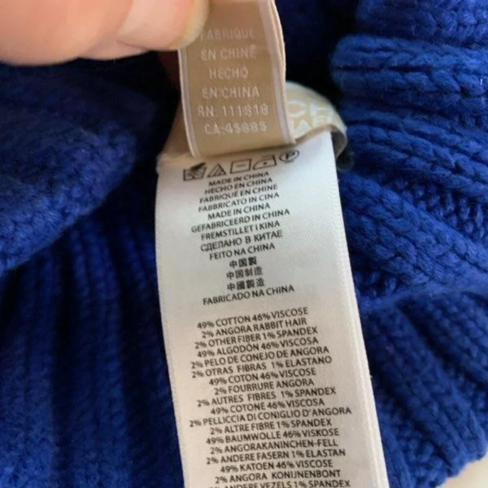 MICHAEL Michael KORS Bright Cobalt Ribbed Beanie Hat with Gold Metal Logo
